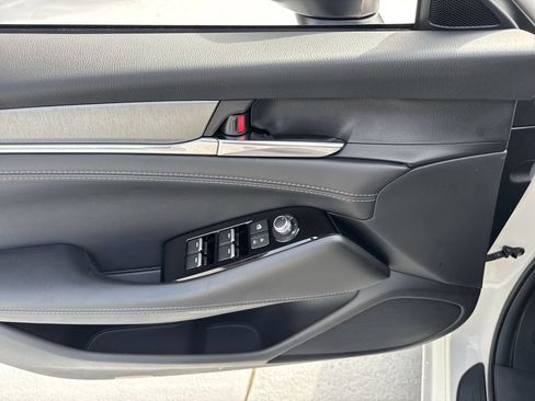 Used 2018 MAZDA MAZDA6 Touring FWD image 40