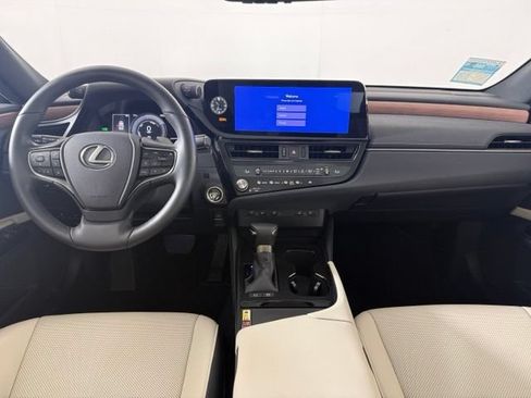 Used 2025 Lexus ES 300h w/ Premium Package FWD image 21