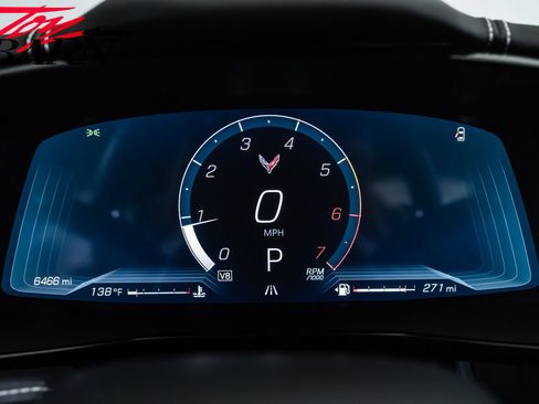 Used 2025 Chevrolet Corvette Stingray Preferred Conv w/ Z51 Performance Package RWD image 41