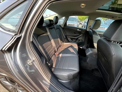 Used 2022 Volkswagen Jetta SE FWD image 22