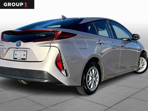Certified 2017 Toyota Prius Prime Premium image 12