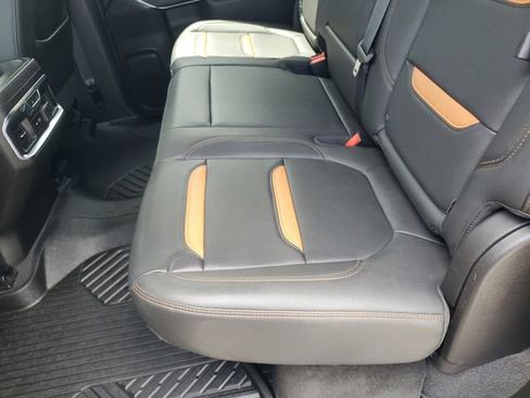 Certified 2021 GMC Sierra 1500 AT4 w/ AT4 Premium Package image 9