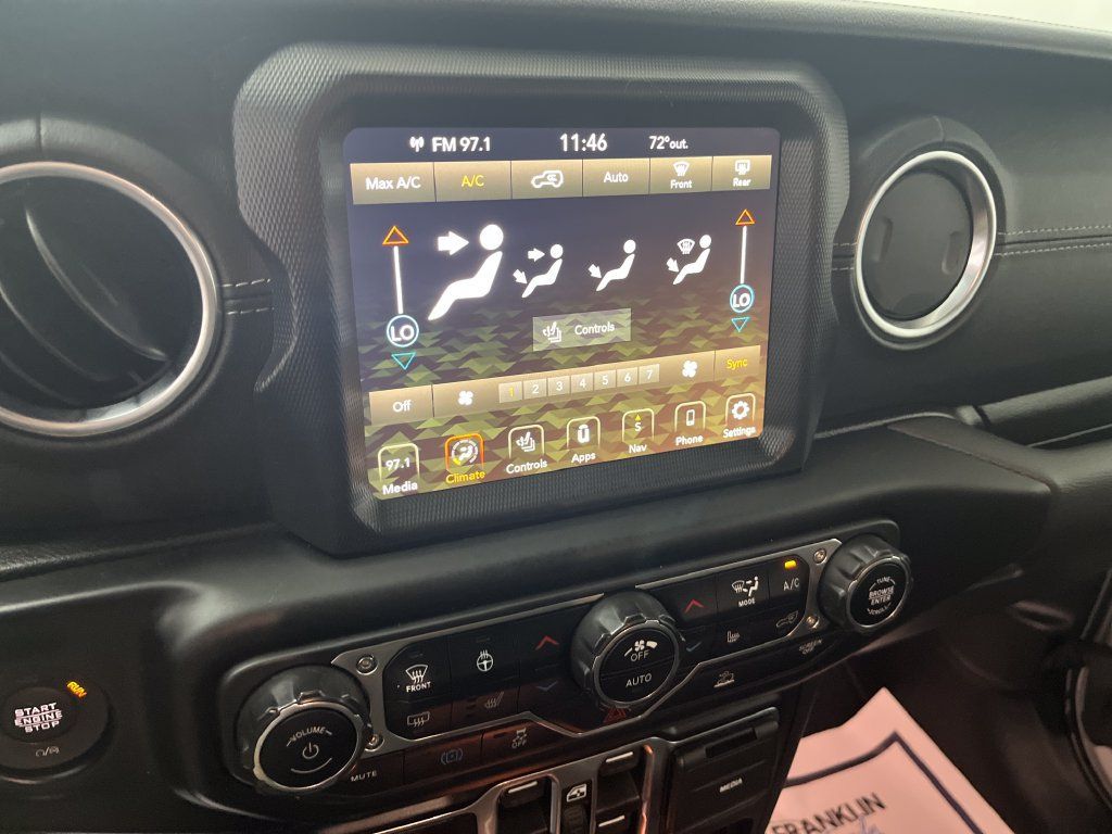 Used 2023 Jeep Wrangler Unlimited Sahara w/ Cold Weather Group AWD/4WD image 20