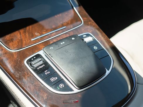 Used 2021 Mercedes-Benz E 350 4MATIC Sedan w/ Premium Package image 35