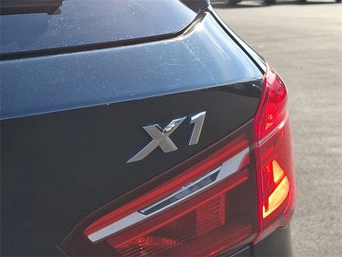 Used 2018 BMW X1 xDrive28i image 33