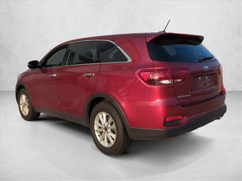 Used 2020 Kia Sorento LX FWD image 7