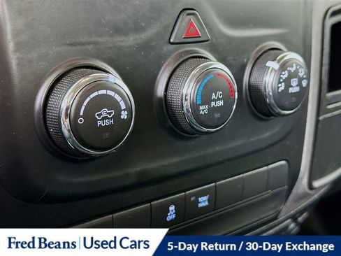 Used 2018 RAM 1500 Express image 18