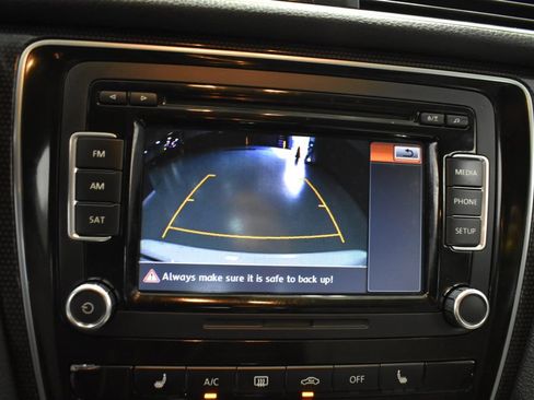 Used 2015 Volkswagen Passat 1.8T Sport FWD image 20