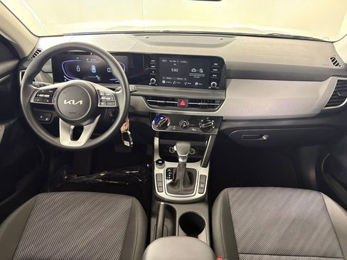 New 2026 Kia Seltos LX FWD image 36