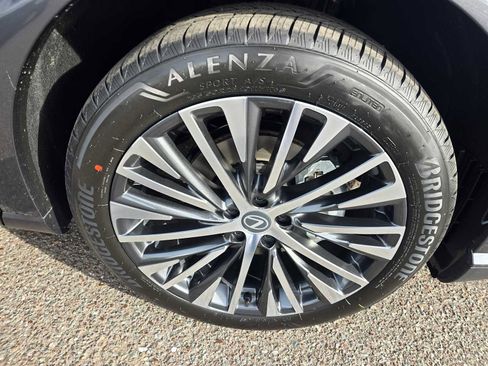 New 2026 Lexus RX 350 image 9