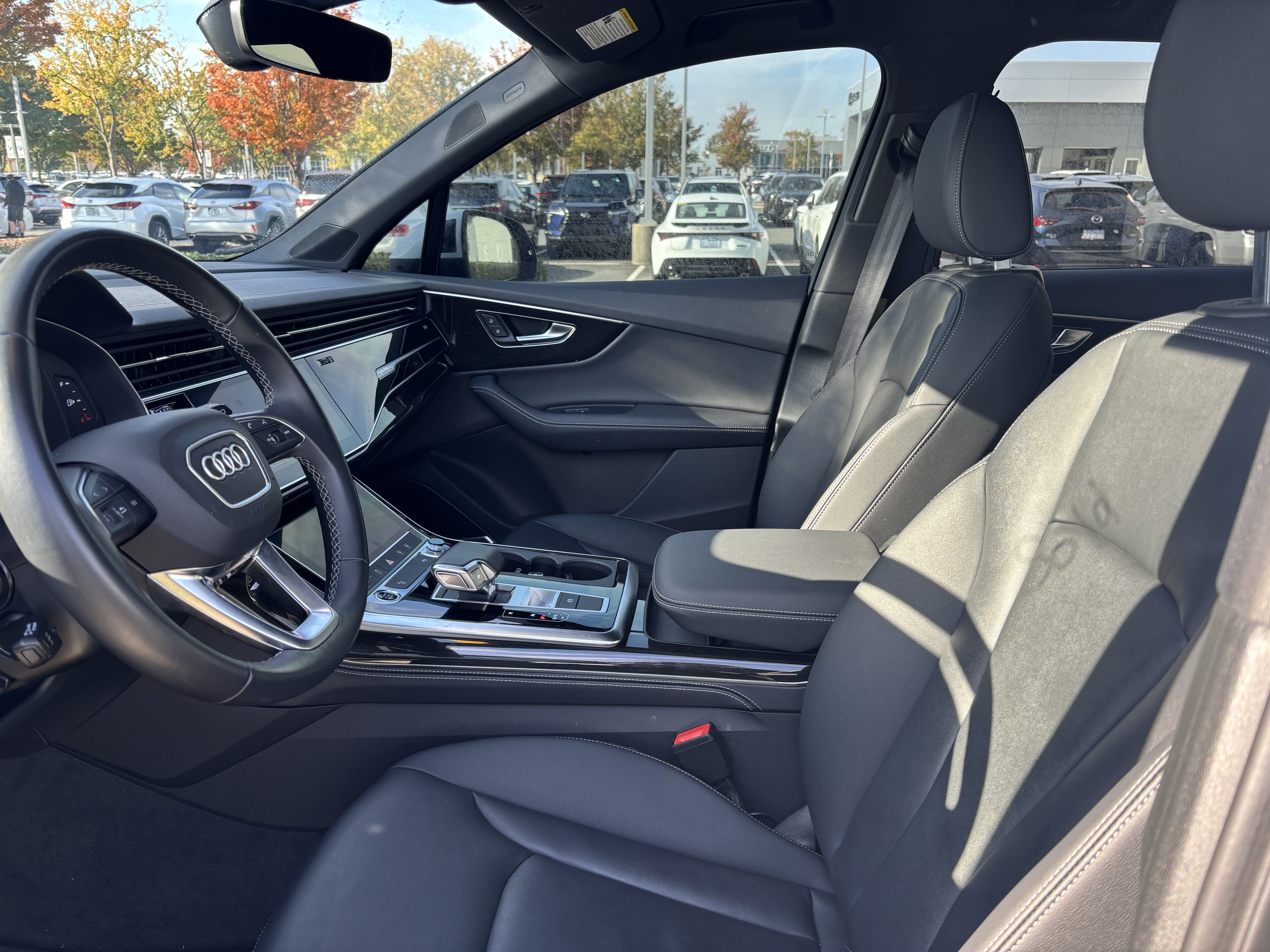 Used 2025 Audi Q7 3.0T Premium Plus w/ Premium Plus Package AWD/4WD image 17
