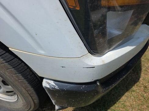 Used 2023 Ford F150 XL RWD image 4