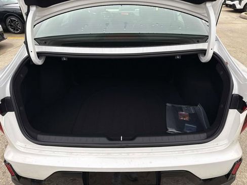 New 2026 Kia K4 GT-Line image 10