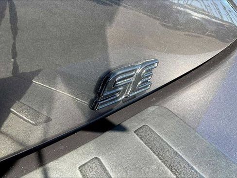 Certified 2023 Toyota Corolla SE FWD image 9