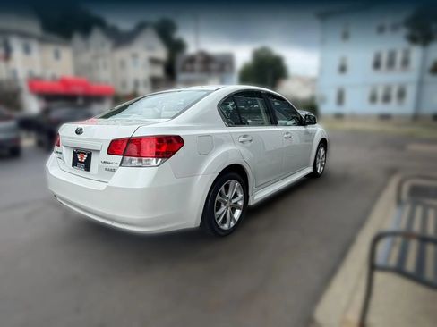 Used 2014 Subaru Legacy 2.5i Premium AWD/4WD image 6