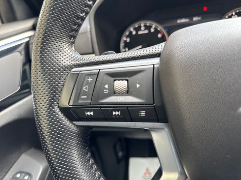 Used 2022 Mitsubishi Outlander SEL Black Edition FWD image 19