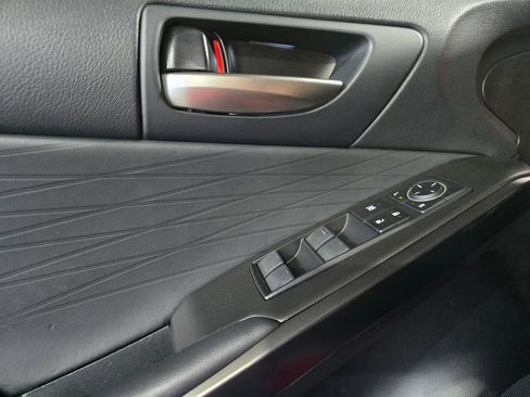 Used 2022 Lexus IS 350 F Sport RWD image 13