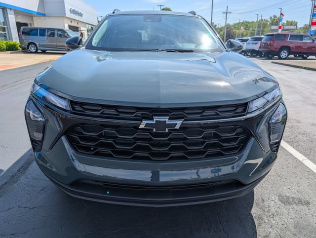 Used 2026 Chevrolet Trax LT w/ Driver Confidence Package FWD image 8