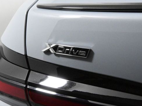 New 2025 BMW 740i xDrive image 42