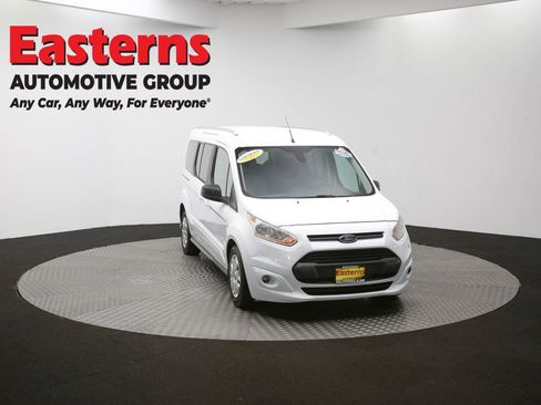 Used 2017 Ford Transit Connect XLT image 50