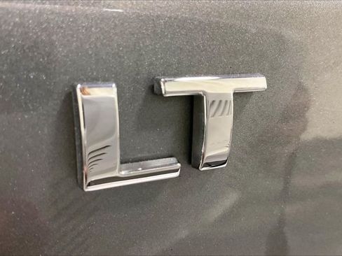 Used 2025 Chevrolet TrailBlazer LT AWD/4WD image 8