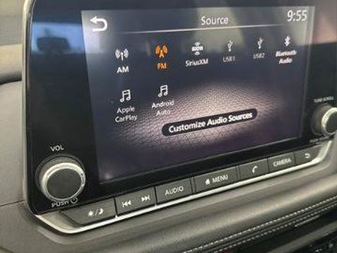 Certified 2024 Nissan Rogue SV w/ SV Premium Package FWD image 8