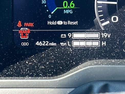 Used 2025 Toyota Sequoia Platinum image 17