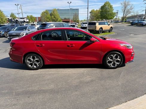 Certified 2021 Kia Forte LXS FWD image 6