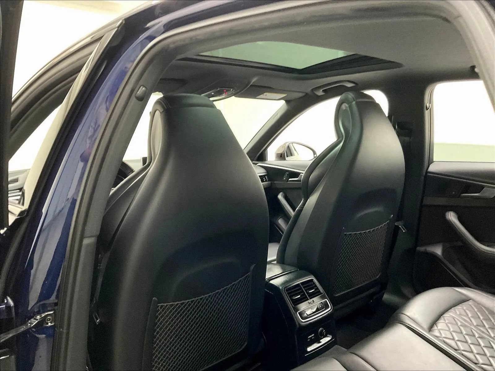 Used 2019 Audi S4 Premium Plus w/ Premium Plus Package AWD/4WD image 45