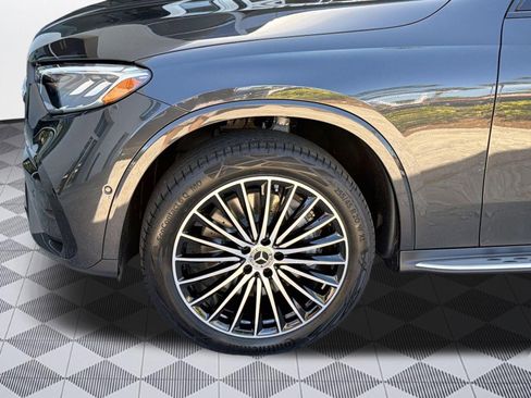 Used 2026 Mercedes-Benz GLC 300 image 12