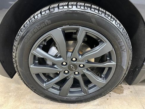 Used 2022 Chevrolet Equinox RS w/ RS Leather Package image 40