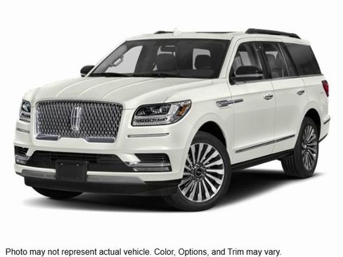 Used 2019 Lincoln Navigator L Reserve image 1