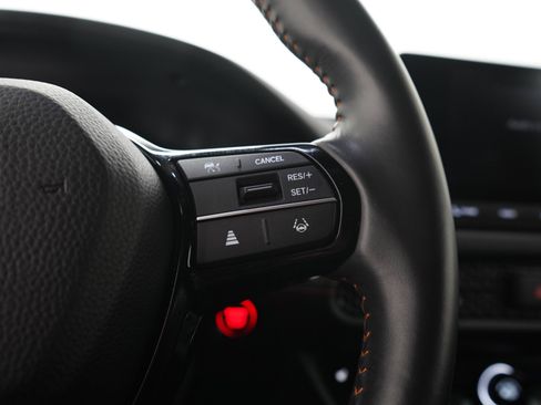 Used 2024 Honda HR-V Sport image 27