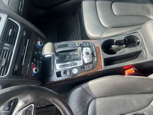Used 2016 Audi A4 2.0T Premium w/ Audi MMI Navigation Plus AWD/4WD image 15