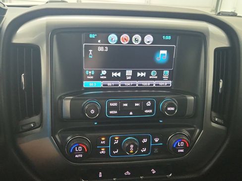 Used 2017 Chevrolet Silverado 1500 LT w/ All Star Edition AWD/4WD image 26
