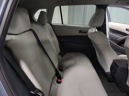Used 2023 Toyota Corolla Cross LE AWD/4WD image 27