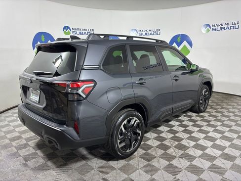 Used 2025 Subaru Forester Limited AWD/4WD image 11
