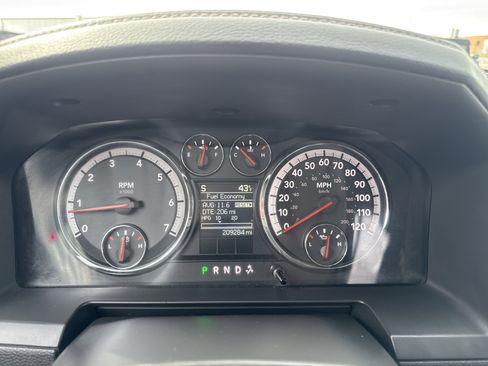 Used 2011 RAM 1500 Laramie w/ Protection Group image 20