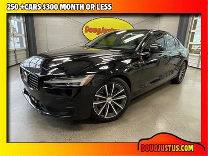 Used 2022 Volvo S60 B5 Momentum