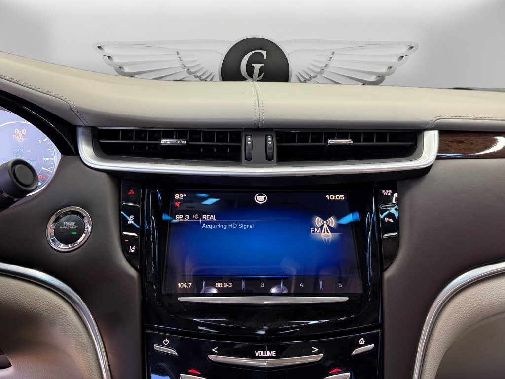 Used 2013 Cadillac XTS Platinum FWD image 22