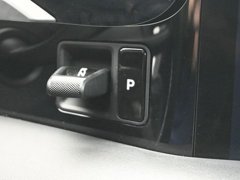 Used 2021 Porsche Taycan 4S image 13