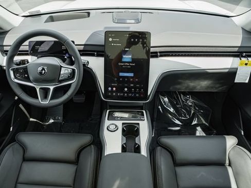 New 2026 Volvo EX90 Ultra AWD/4WD image 20