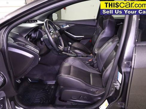 Used 2015 Ford Focus ST w/ Equipment Group 402A FWD image 30