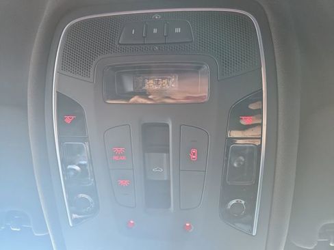 Used 2018 Audi A6 2.0T Premium w/ 20" Black Optic Wheel Package image 29