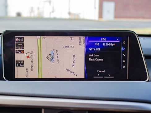 Used 2019 Lexus RX 350 AWD w/ Navigation Package image 28