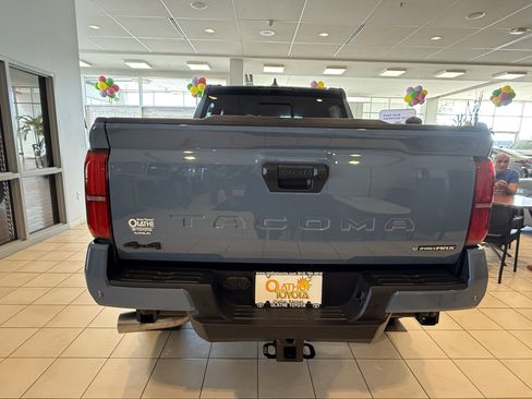 New 2026 Toyota Tacoma TRD Off-Road AWD/4WD image 3