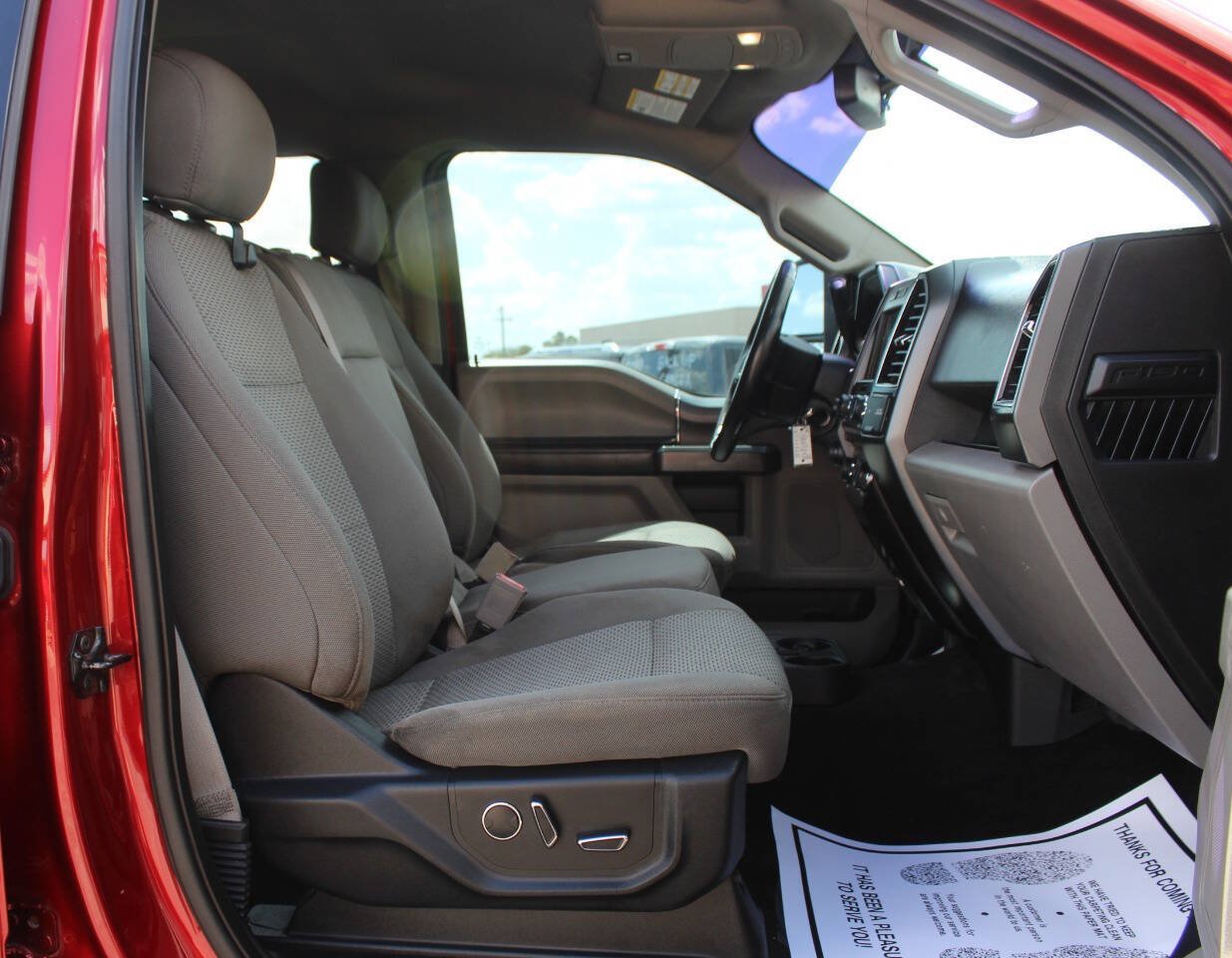 Used 2018 Ford F150 XLT w/ Equipment Group 302A Luxury AWD/4WD image 9