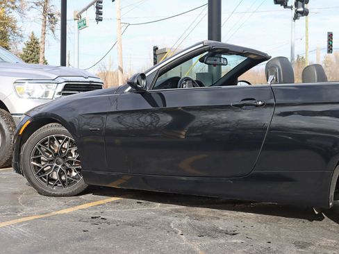 Used 2008 BMW 335i Convertible image 13