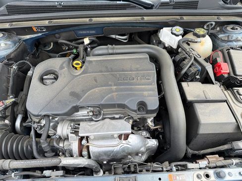 Used 2024 Chevrolet Malibu RS FWD image 10
