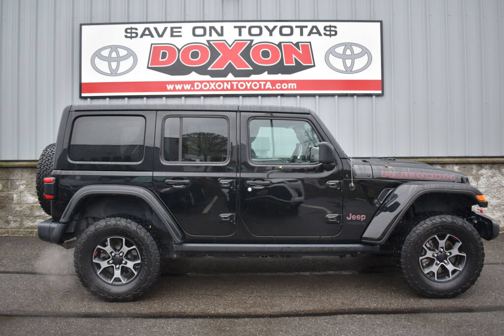 Used 2019 Jeep Wrangler Unlimited Rubicon w/ Cold Weather Group AWD/4WD image 8